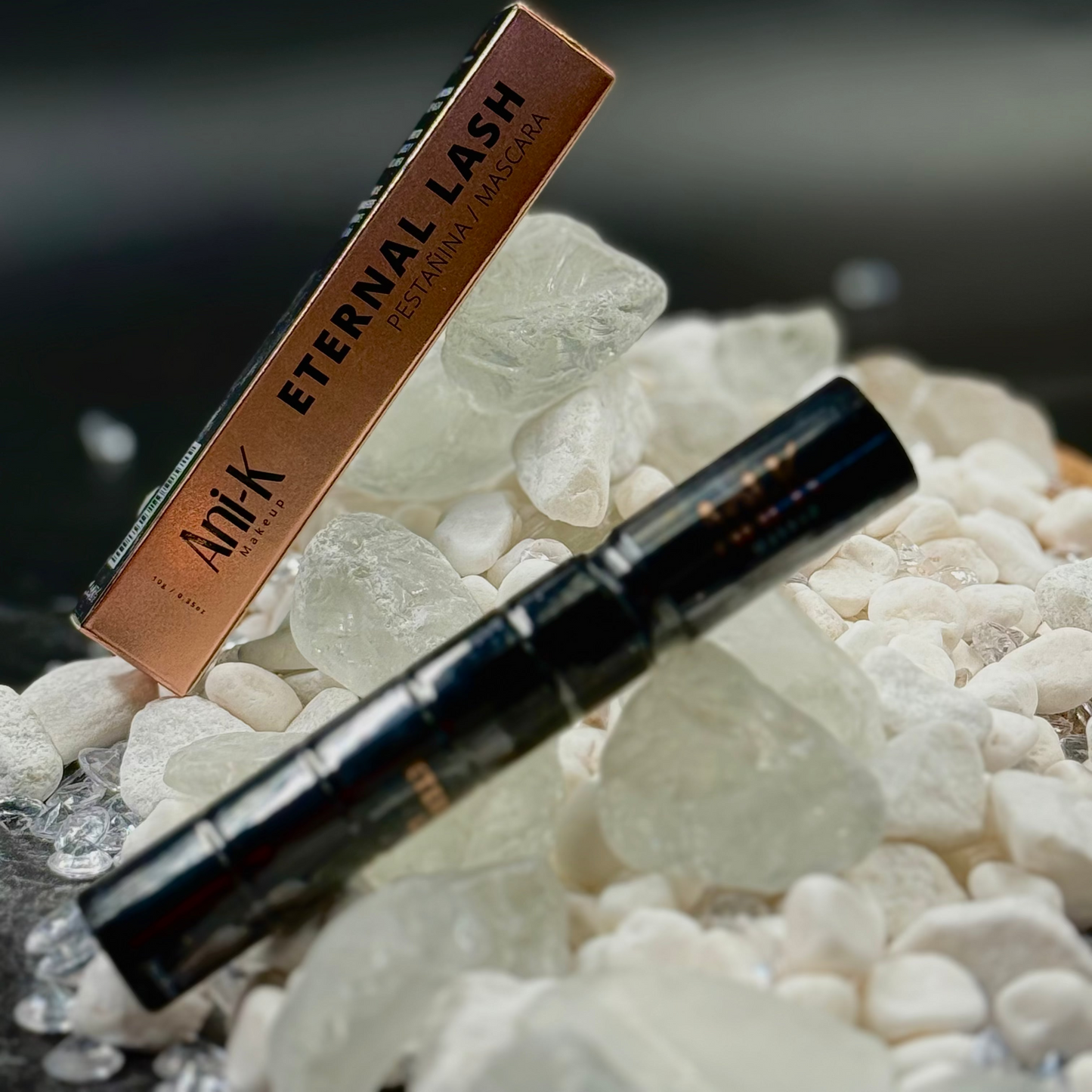 ANIKA ETERNAL | PESTAÑINA